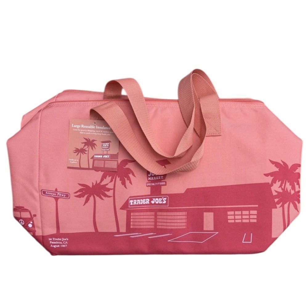 NWT 🍑 NEW COLOR 🍑 Trader Joe’s Orange Insulated Cooler Bag